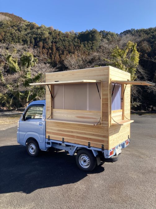 移動販売車 導入実例【ダイハツ ハイゼット トラック】